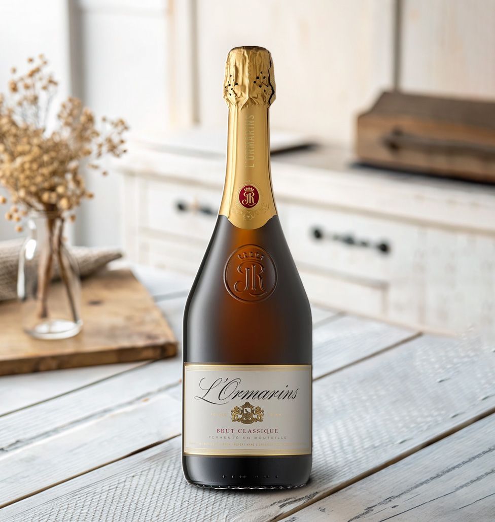 A. Rupert L’Ormarins Sparkling Brut NV, ( Franschhoek, South Africa)